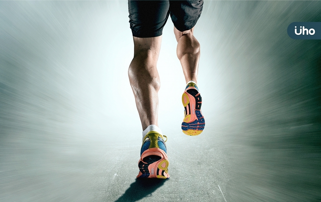 為什麼小腿越跑越痛？復健科醫師教你「這樣跑」緩解腿部壓力