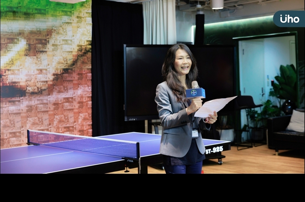 台灣拜耳與台北101發起最高公益桌球賽! 提倡身障者職場權益