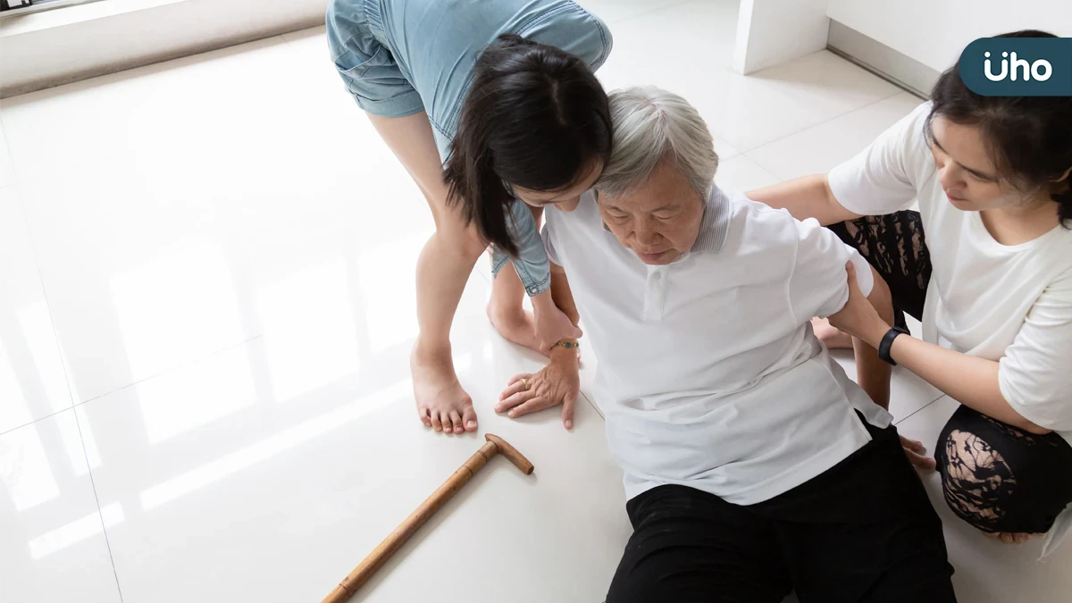 50歲後每3位停經女性有1人骨鬆性骨折！醫揭預防新觀念：先促骨生成再接續抗骨流失治療，提升骨密才能真正護骨