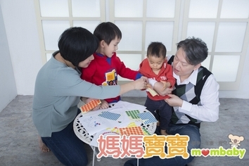 出生開始學教養:家長不心急,bobo愛英文