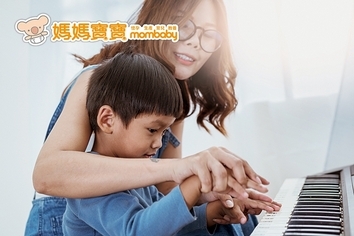 黃老斯聊教養:送孩子學才藝前.先做好2項評估