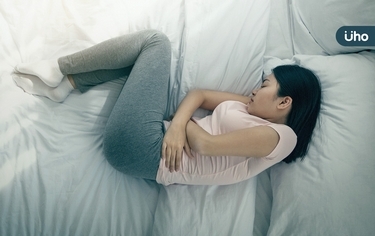 「子宮內膜異位症」別害怕侵入式檢查!醫:1毫升鮮血就能驗出來