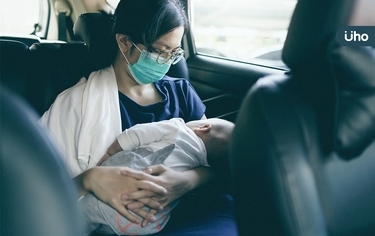 孩子喝母乳真的比較健康？醫師親破「3大迷思」媽媽別再逼迫自己