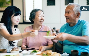 中秋飲食藏高鈉高鉀「傷腎」陷阱！營養師教「5大原則」放心吃