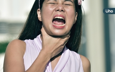 人潮擁擠「有氧氣」也吸不到!醫揭窒息腦死「關鍵秒數」5招自救