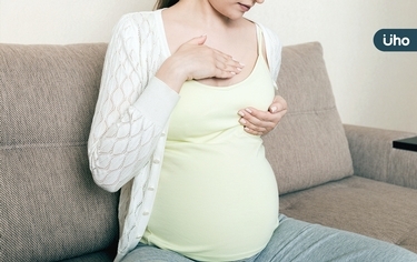 懷孕胸部也會長妊娠紋！醫揭密孕期「乳房8種變化」卻恐有這隱憂