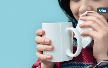 感冒只能多喝水？營養師推薦「4種飲料」補充營養加速感冒康復