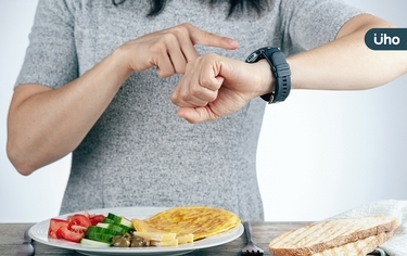 早餐是最重要的一餐？別誤會！關於「間歇性斷食」你要知道的4件事