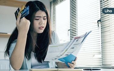 手頭緊、好缺錢,該考慮「保單借款」嗎?專家:這些眉角千萬要注意