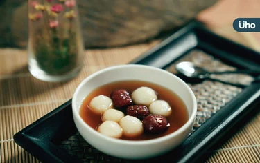 有食譜》吃湯圓迎冬至！教你在家自煮「低卡嫩豆腐湯圓」搭甜鹹湯底