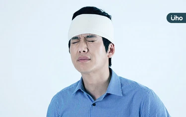 撞到頭沒流血≠沒事!北醫研究揭「輕度腦創傷」可怕後果:恐致失智症