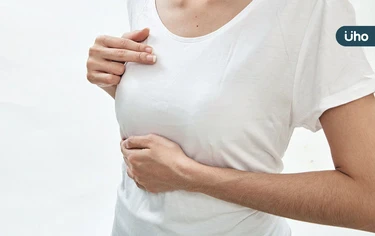 乳房腫脹、有硬塊，就是乳癌嗎？先別擔心！醫揭「2良性變化」一次看