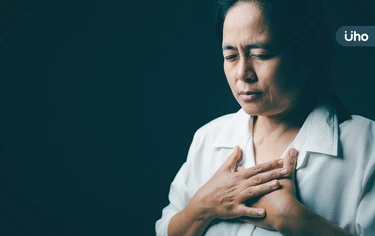 心情差竟影響治療!研究揭「這種癌」讓人超憂鬱:預後不佳風險高3倍