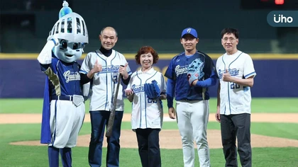 舉手投球不「肩」難!70歲鄭媽媽登上投手丘展現活力 新型反置式人工肩關節手術助力擺脫功能受限 醫籲:肩痛別再強忍