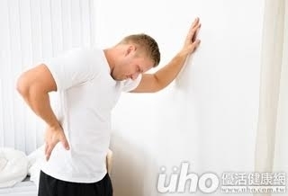 年節在家打牌坐太久 碰出乾癬性關節炎!