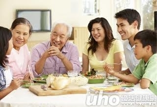 掌握「三少」與按時用藥 糖友也能享受聚餐樂