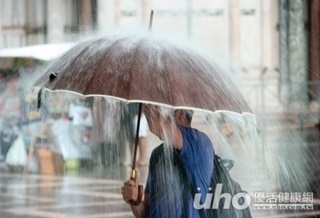 注意！傾盆大雨後　感染病數暴增