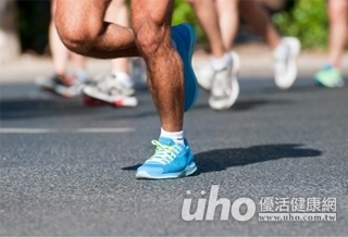 夏天戶外運動夯 過度運動易傷膝蓋