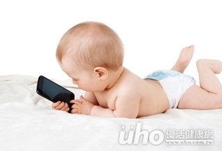 兒童頭骨薄 久用手機致腦癌