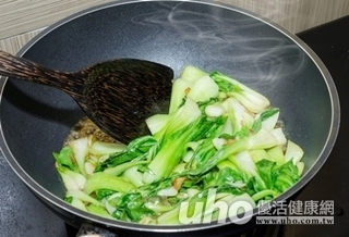 炒青菜超油!快看飲食4陷阱