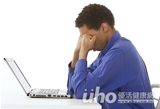 頭痛幕後黑手 12項食物作怪