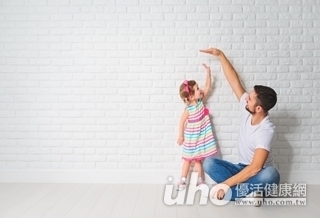 長高關鍵在爸媽 以身作則最重要
