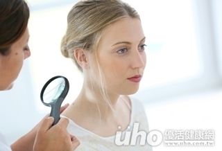 肌肉無力長紅疹 這病癌變率高