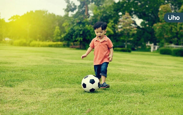 6歲前的孩子，每天至少運動60分鐘！選擇「這些運動」更能頭好壯壯